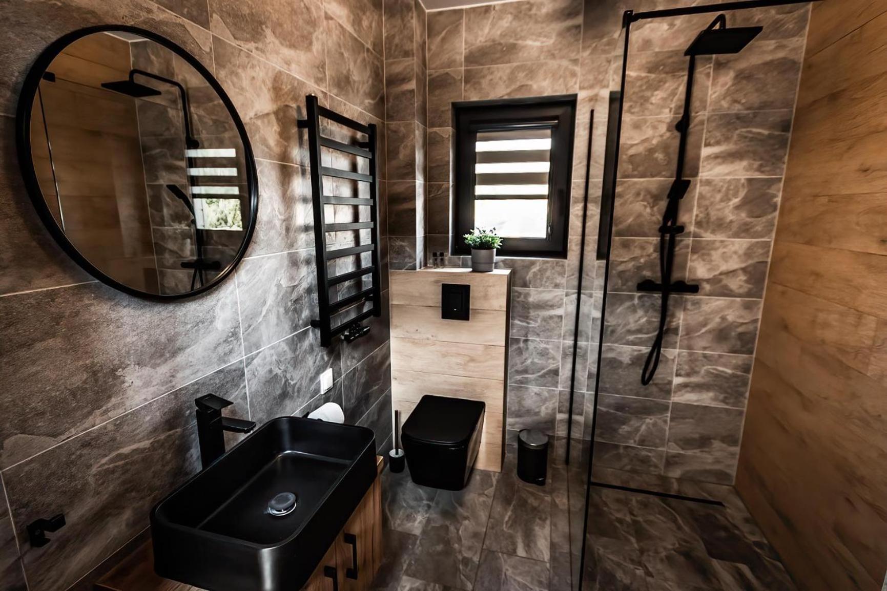 Osada Skoczkowo Komfortowe Domki Z Jacuzzi Nad Jeziorem- Sauna- Balia- Prywatny Staw Wedkarski Podiazy المظهر الخارجي الصورة