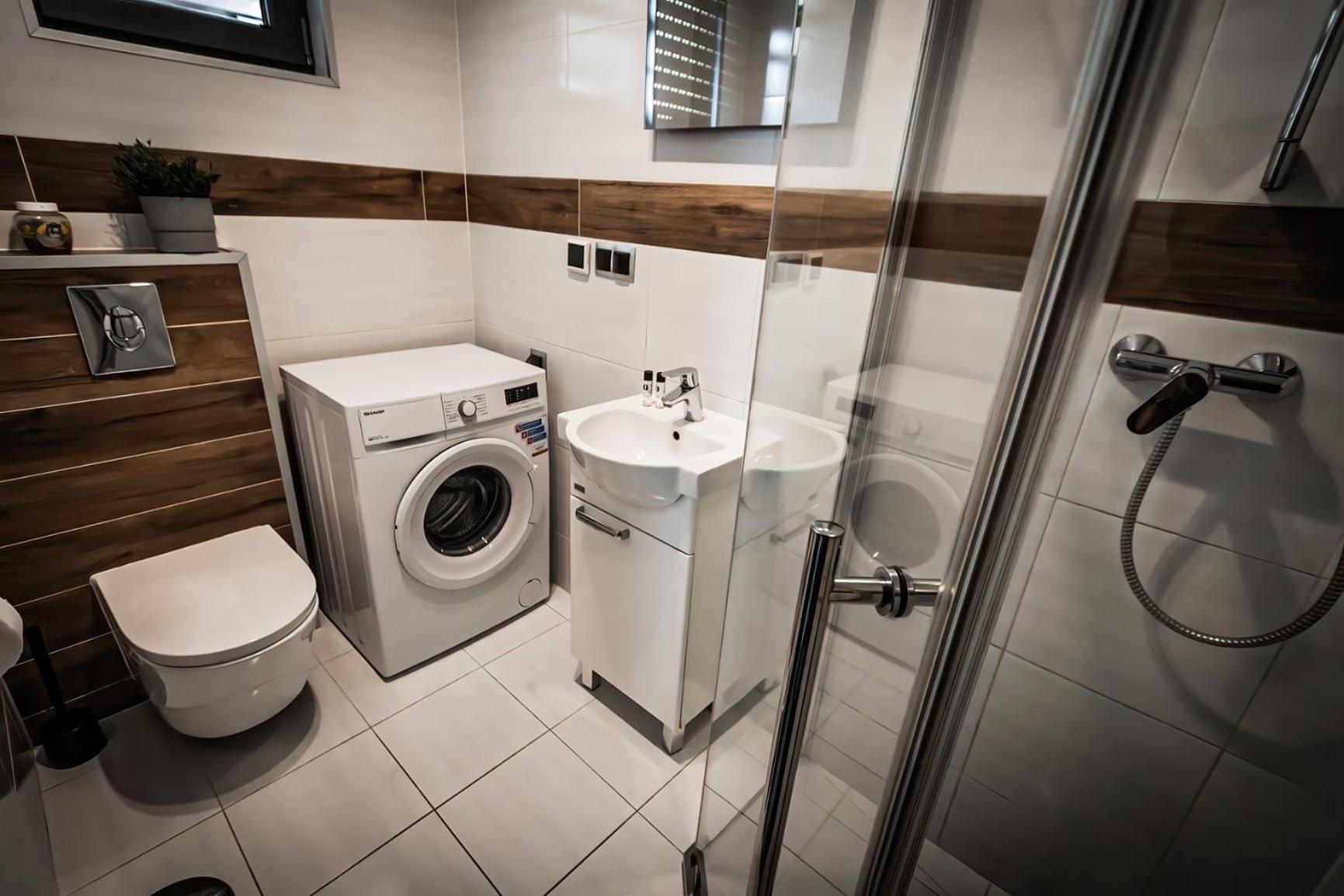 Osada Skoczkowo Komfortowe Domki Z Jacuzzi Nad Jeziorem- Sauna- Balia- Prywatny Staw Wedkarski Podiazy المظهر الخارجي الصورة